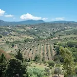 Eden Hotell 3*
