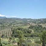 Eden Hotell