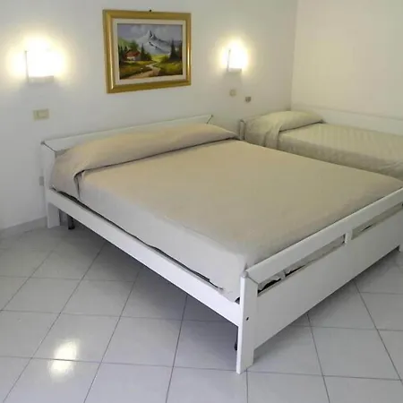 Hotel Eden
