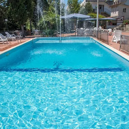Eden Hotel