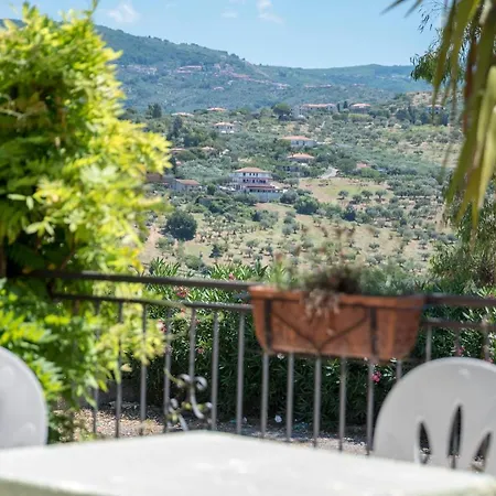 伊登酒店 佩尔迪富莫