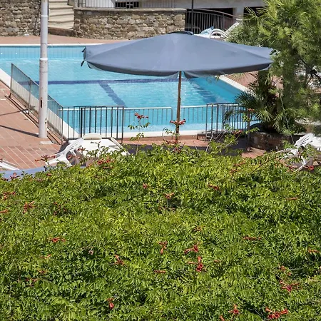 Eden Hotel