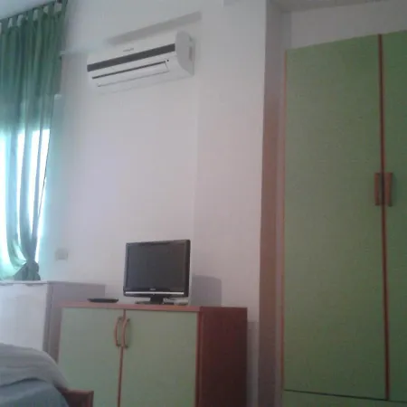 Eden Hotel 3*