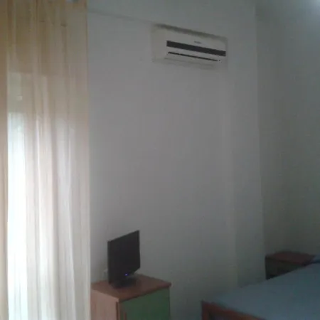 伊登酒店 佩尔迪富莫